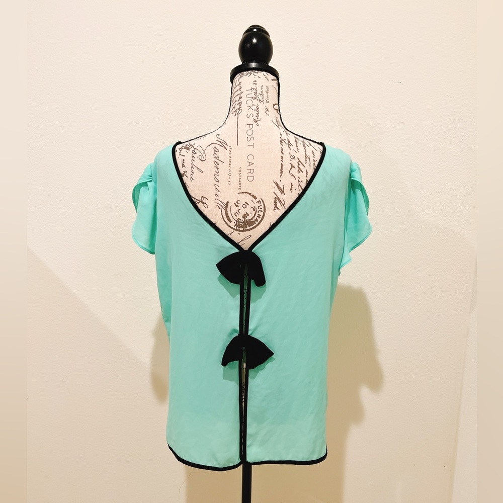 NWOT HeartSoul Blouse Women's Size XL Black Bows Mint Color - Picture 4 of 7